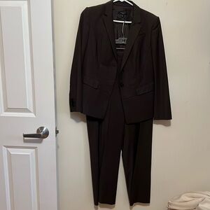 Ann Taylor dark brown suit (jacket 8p and pants 10p)